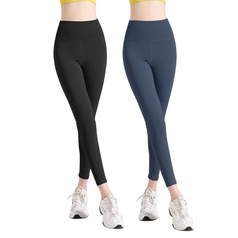 FREES COPES Women's Sports Clothing - 2 Pack Seamless Yoga Leggings in Black and Blue, made of elastane for spring/summer, ideal for yoga and stretch activities, featuring a high waist and soft fabric for ultimate comfort.