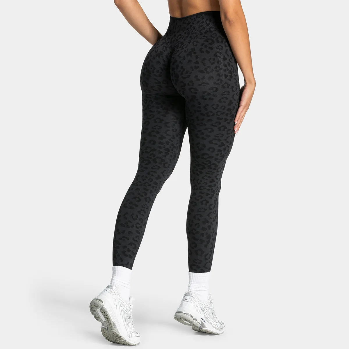 TEVEO Women's High-Waisted Yoga Pants Tie-Dye Seamless Butt-Lifting Fitness Leggings