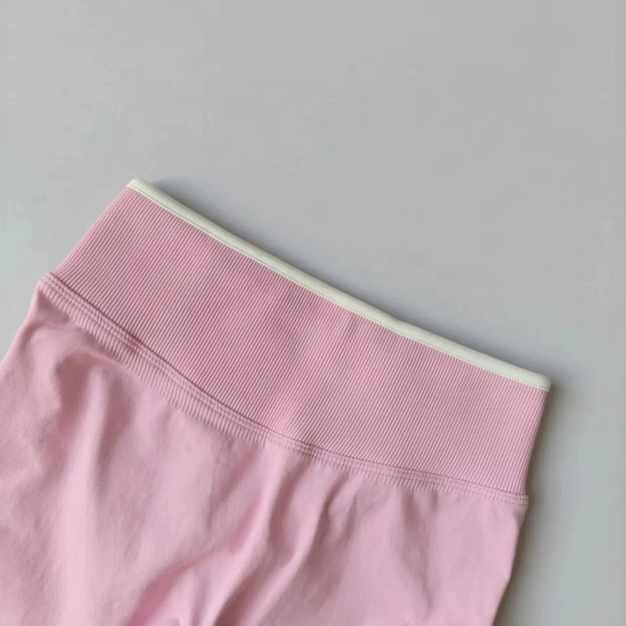 Women's Seamless Gym Solid Color Sports Pants White Edge Waist Tight High Waist Hip Lifting Yoga Pants Running Exercise Pants