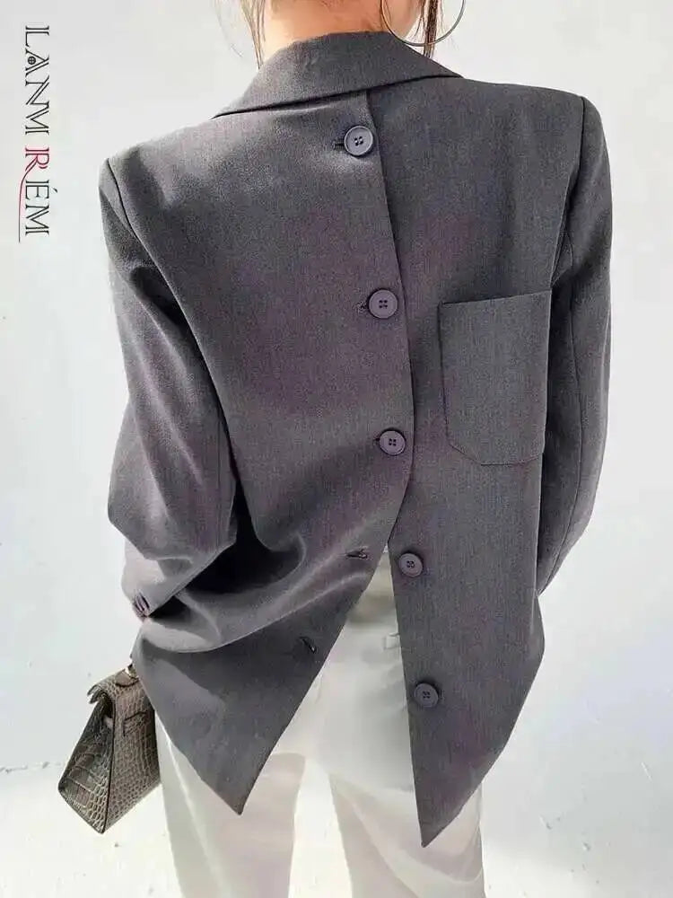 [LANMREM] Tide Designer Back Button Blazer For Women Gray Notched Long Sleeve Fashion Female Coat 2025 Spring New Clothing