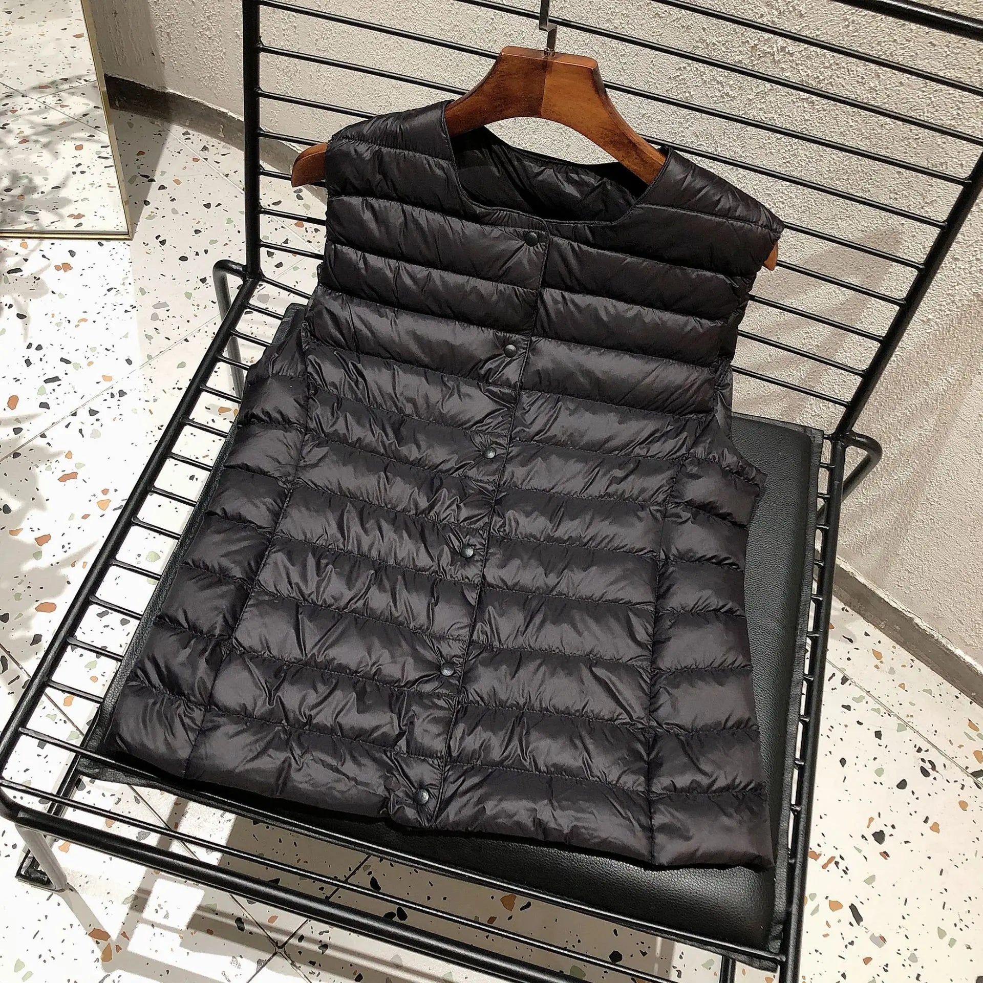 Female 90% White Duck Down Ultra Lightweight Packable Warm Down Liner Vest 2023 New Women Sleeveless Puffer Jacket