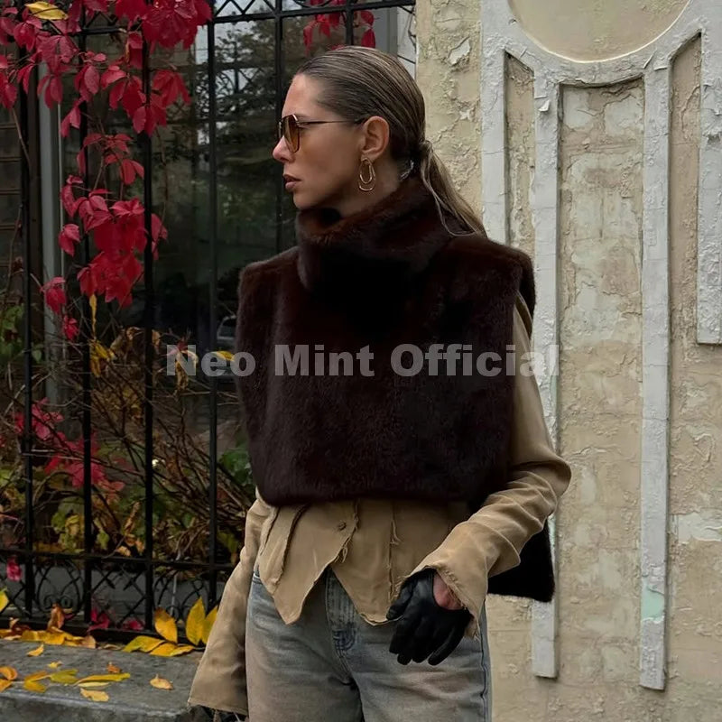 Neo Mint 2025 Brand Fashion Faux Fur Sable Vest Crop Top Autumn Winter Turtleneck Eco Mink Fur Tank Tops Sleeveless Jacket Coat