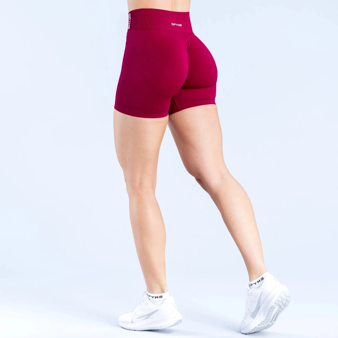 LOGO  Sporty Yoga Denim-Style Five-Pocket Pants with Elasticity and Slimming Effect – Perfect for Sporty Yoga, Pilates