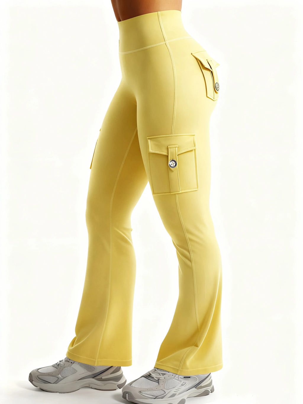 Essential Women's Fitness Pants: High-Waisted Flared Workout Pants with Pockets, Shaping and Tummy-Control Fitness Pants.