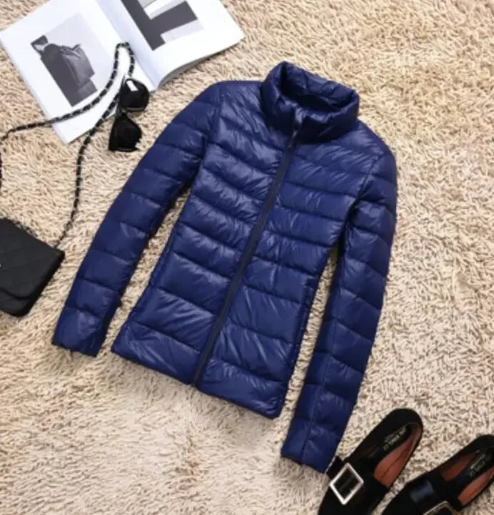 Women's Fashion Hooded Short Puffer Jackets 2025 New Spring Winter 90% White Duck Down Lightweight Packable female Warm Parka