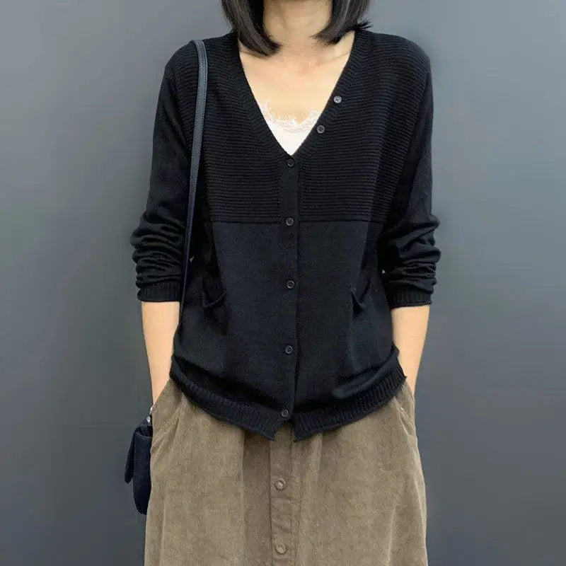 Long Sweaters V Neck Tops Sweater Cashmere Cardigans Woman Y2k Vintage Brown Crochet Knitted Cardigan for Women 2025 Trend Black