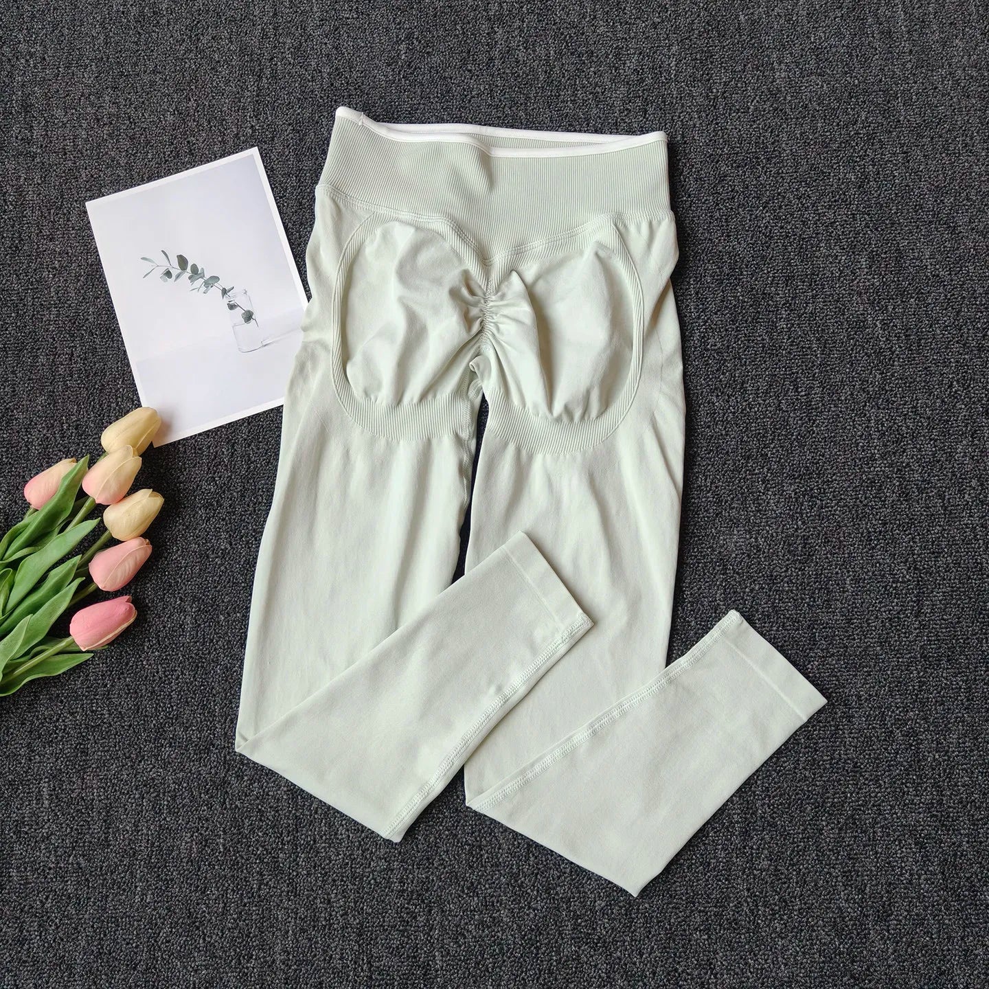 Women's Seamless Yoga Leggings Middle Waist Push-Up Fitness Running Pants High Elastic Hip Lift Pilates Gym Sport Leggings