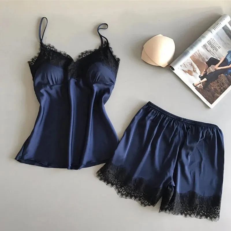 Women Halter Pajamas  Camisole Shorts Home Wear Red Black Sexy Lace Ventilate Classic Summer Thin Pajamas Without Chest Cushion