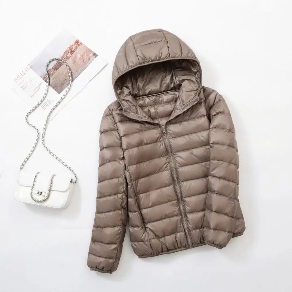 Plus Size Thin Light Down Jacket Women 2023 Autumn Winter Slim Short Hooded Warm White Duck Down Coat Women Outerwear Streetwear