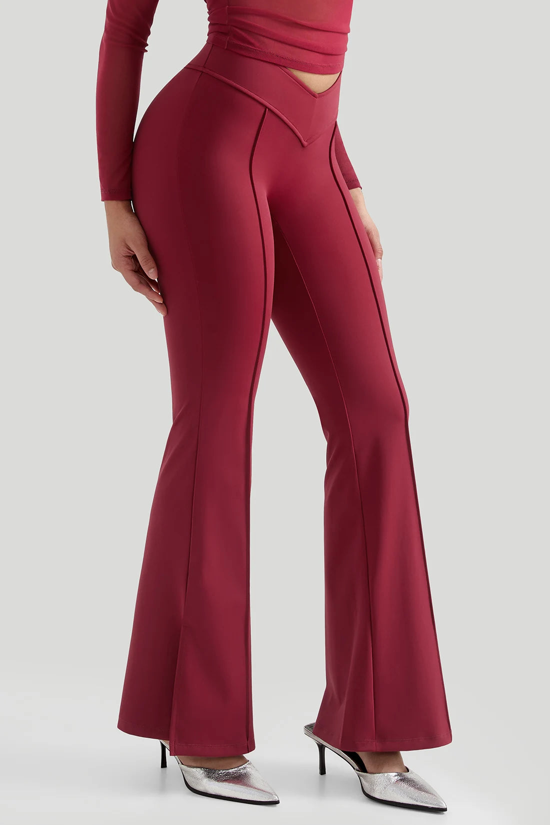 Women's V-Waist Flared Yoga Pants Slim-Fit Seamed Butt-Lifting Wide-Leg Trousers  Soft Comfortable Casual Flared  Sports Pants