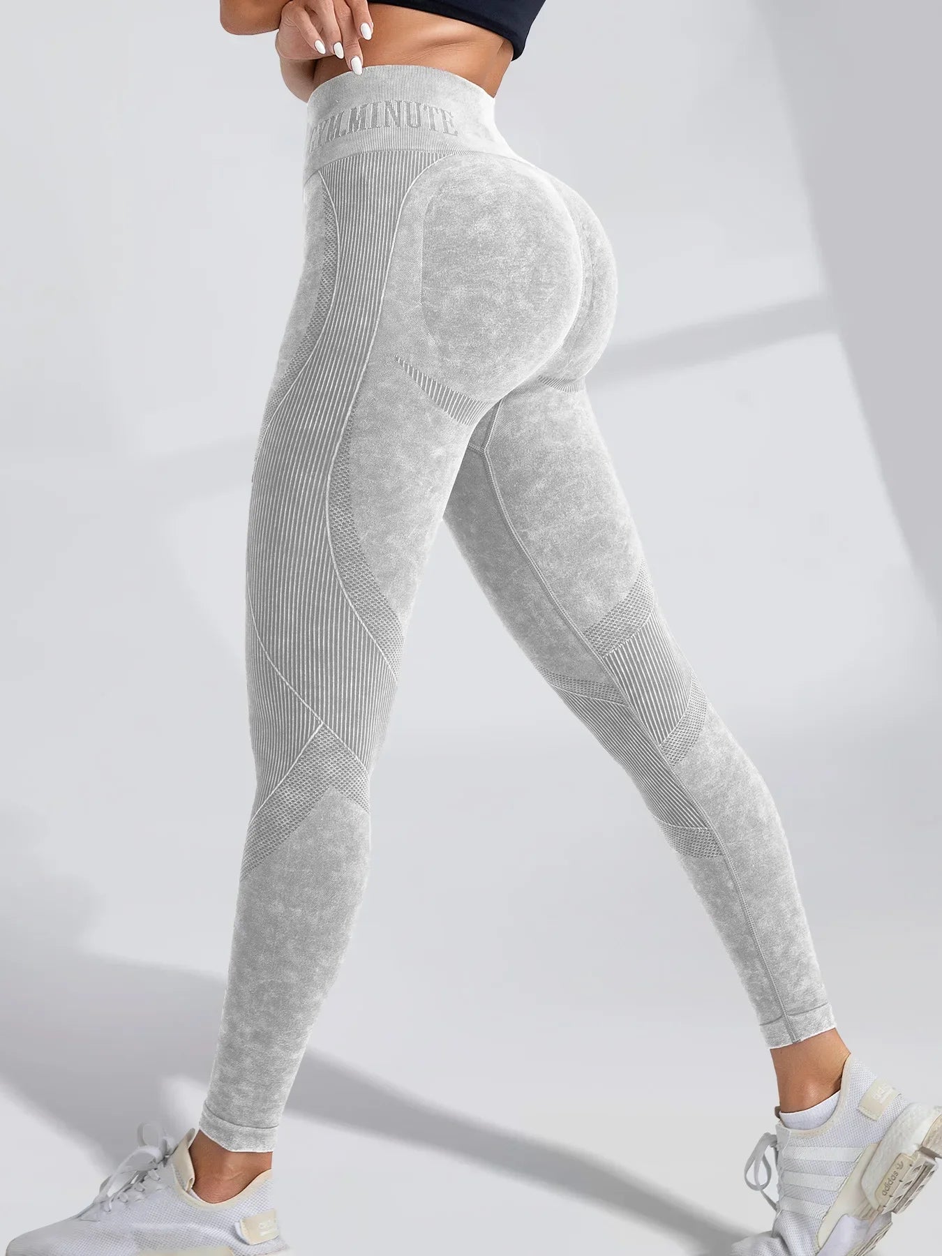 CZGUKE high-waisted seamless yoga pants with letter frosting women's butt-lifting slimming leggings elastic sports pants