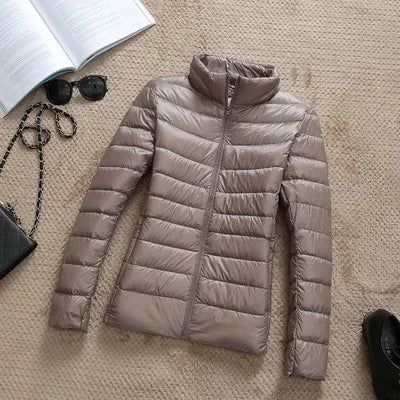 Women's Fashion Hooded Short Puffer Jackets 2025 New Spring Winter 90% White Duck Down Lightweight Packable female Warm Parka