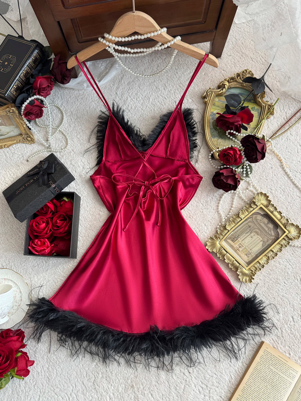 Women's Feather Trim Nightdress V Neck Sexy Solid Breathable Short Dress For Home or party