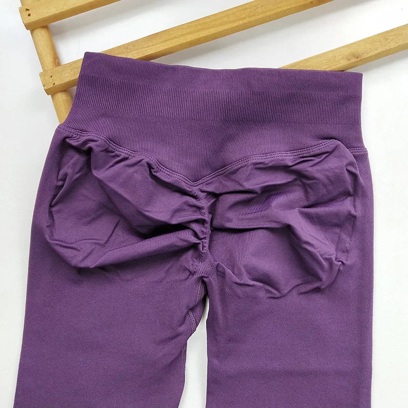 Women's Seamless Cropped Leggings - Peach Butt-Enhancing & Lifting for Yoga, Running & Fitness