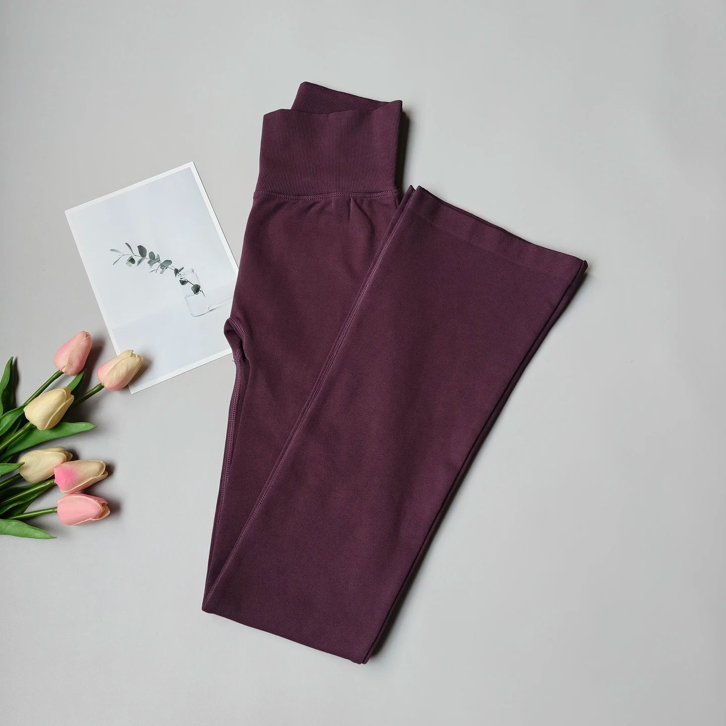 Seamless High-Waist Flare Yoga Leggings Pants Women's Bell-Bottom Fitness Trousers High-Elastic Gym Tight Sports Leggings