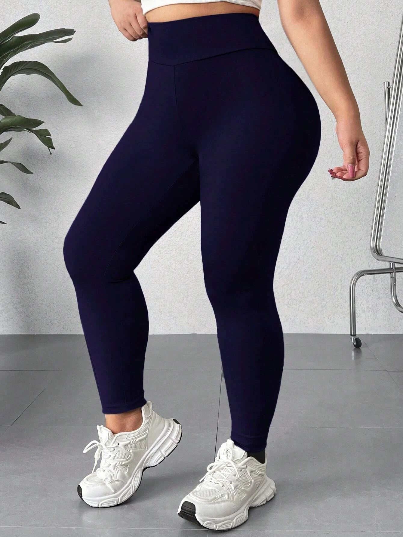 Plus Size Fat Extra Large Size Hot selling Fleece Tight and Warm Pants Winter Lamb Fleece Thick Elastic Bottom Pants for Women
