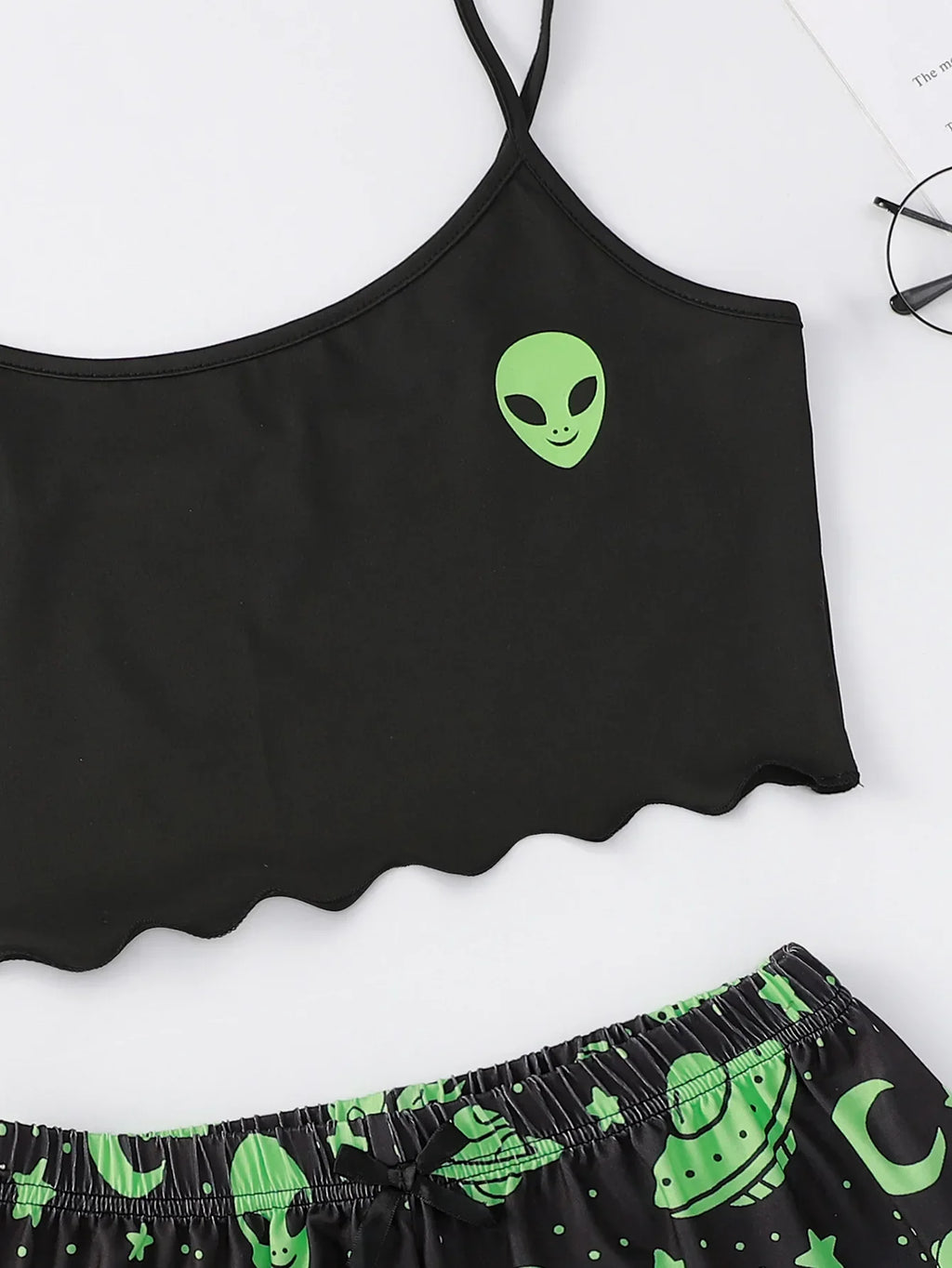 Summer Pajamas Women's Sexy Alien Print Sling Sleepwear V-Neck Pyjamas Homewear Sleeveless Cute Top And Shorts Sets