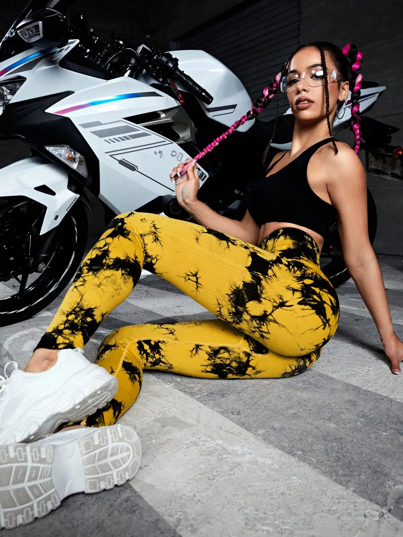 CZGUKE Woma Yoga Trendy Tie Dye Yoga Tights Seamless High Stretch Tummy Control Gym Leggings Seamless Tie Dye Leggings 2023 New